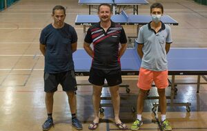 Tournoi n°2 : podium + de 1000 points : de G à D : Bruce Bonneviale(Gigean), Jérôme Porchaire(Président PPPC), 2ème Vincent Lambillotte(Braisne)